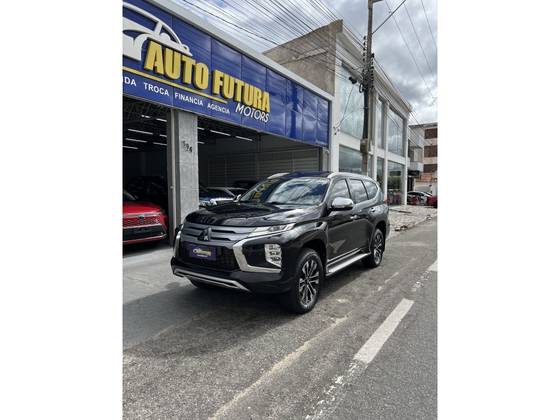 MITSUBISHI PAJERO SPORT 2.4 16V MIVEC TURBO DIESEL HPE-S AWD AUTOMÁTICO